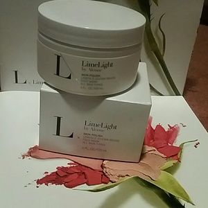 Limelight Skin Polish
